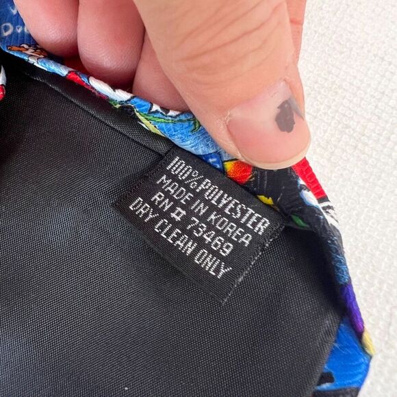 1997 Warner Bros. Looney Tunes Novelty Cartoon Character Tie - Picture 4 of 4